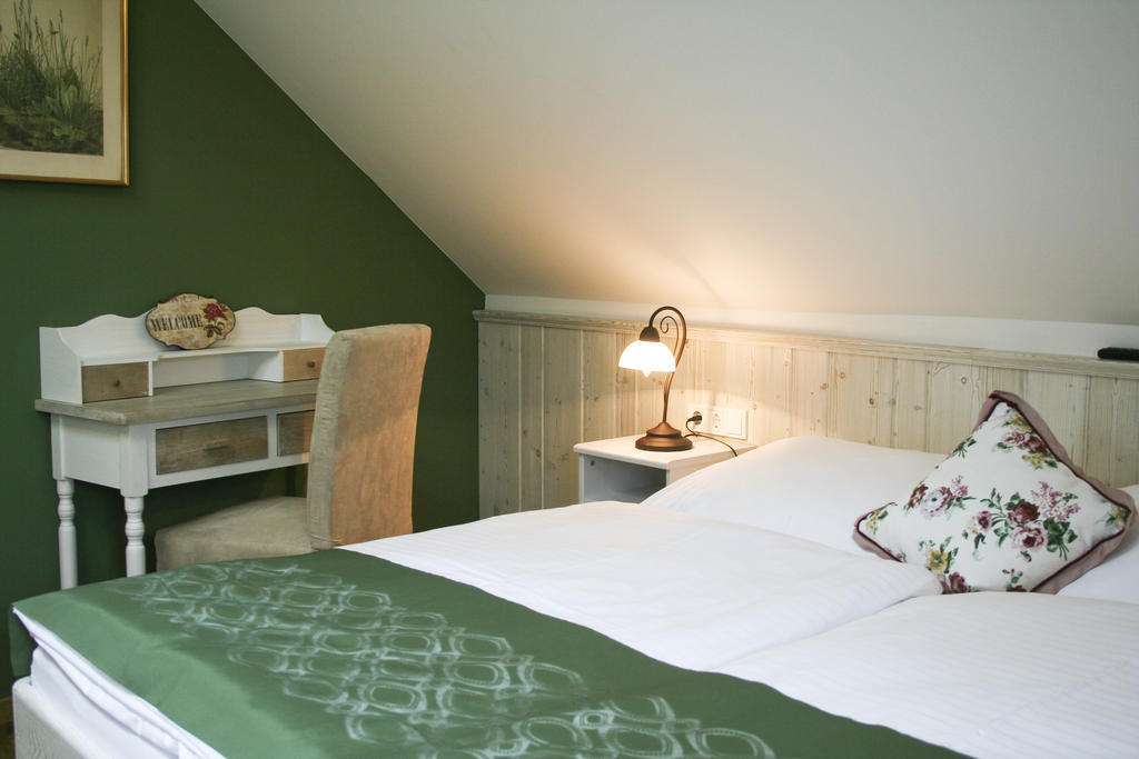 Landgasthof Friedl Hotel Sankt Lorenzen bei Knittelfeld Buitenkant foto